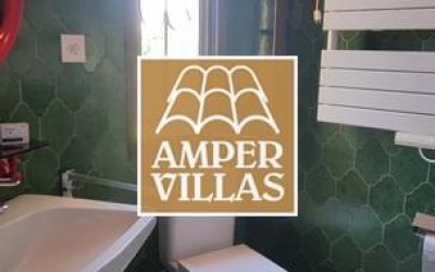 Beautiful Mediterranean villa with guest house and panoramic views.
